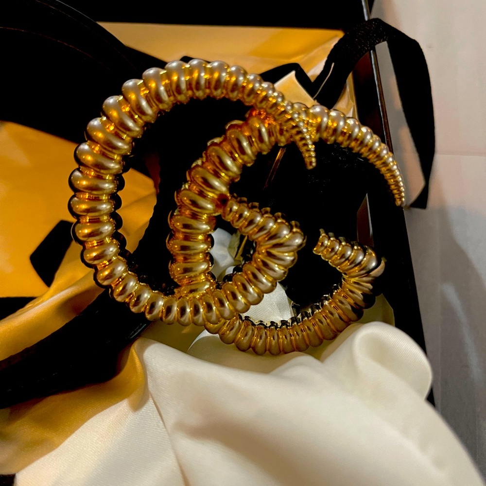 Gucci Belt gold buckle
